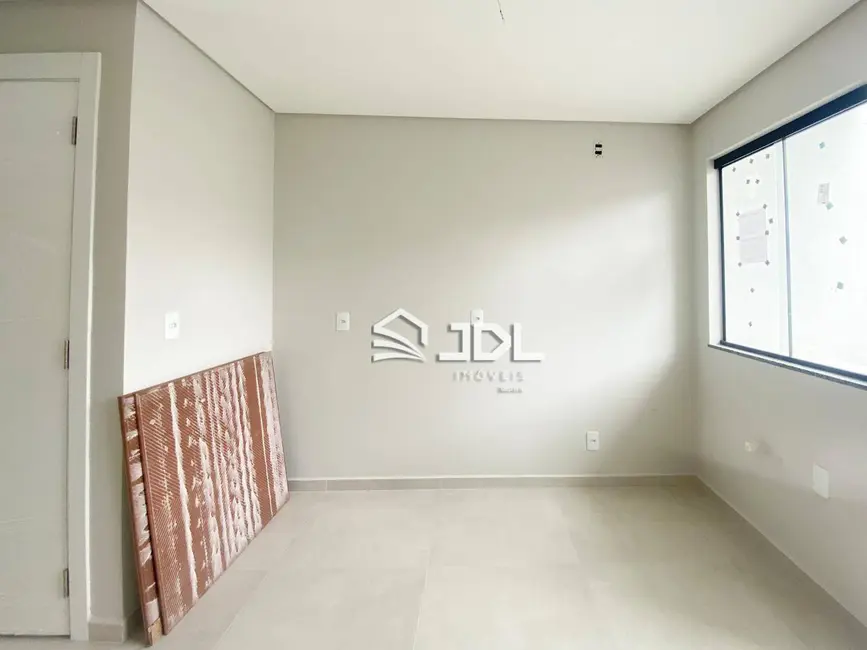 Sobrado com 2 quartos à venda, 80m2 em Fortaleza, Blumenau - SC - imagem 5 Foto 5 de Sobrado com 2 quartos à venda, 80m2 em Fortaleza, Blumenau - SC