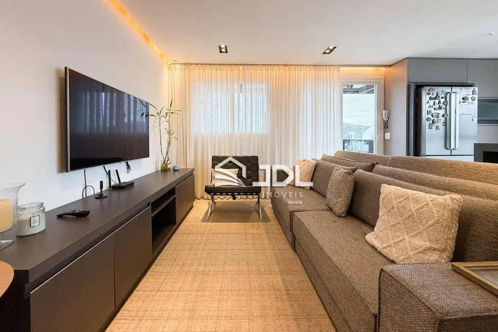 Cobertura com 2 quartos à venda, 177m2 em Blumenau - SC - imagem 4 Foto 4 de Cobertura com 2 quartos à venda, 177m2 em Blumenau - SC