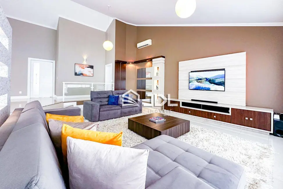 Casa de Condomínio com 4 quartos à venda, 650m2 em Itoupava Norte, Blumenau - SC - imagem 2 Foto 2 de Casa de Condomínio com 4 quartos à venda, 650m2 em Itoupava Norte, Blumenau - SC