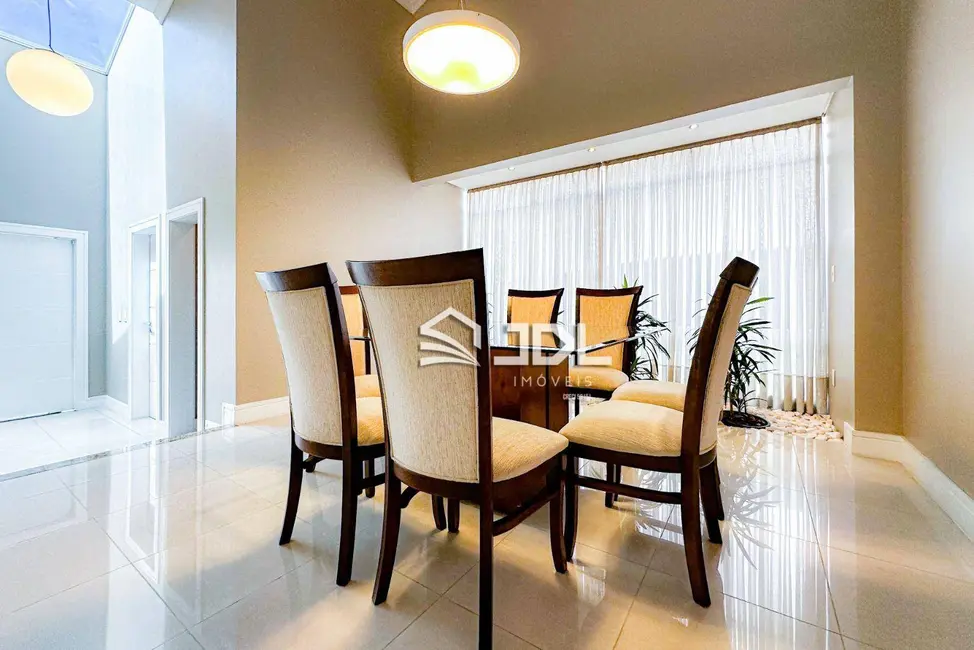 Casa de Condomínio com 4 quartos à venda, 650m2 em Itoupava Norte, Blumenau - SC - imagem 7 Foto 7 de Casa de Condomínio com 4 quartos à venda, 650m2 em Itoupava Norte, Blumenau - SC