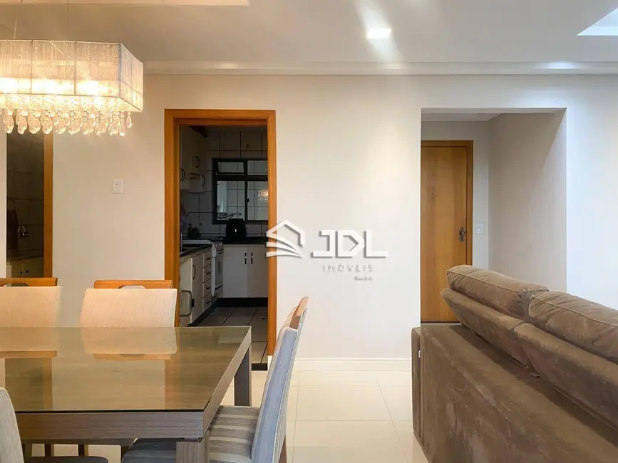 Apartamento com 3 quartos à venda, 129m2 em Victor Konder, Blumenau - SC - imagem 5 Foto 5 de Apartamento com 3 quartos à venda, 129m2 em Victor Konder, Blumenau - SC