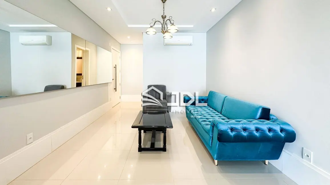 Apartamento com 3 quartos à venda, 215m2 em Victor Konder, Blumenau - SC - imagem 4 Foto 4 de Apartamento com 3 quartos à venda, 215m2 em Victor Konder, Blumenau - SC
