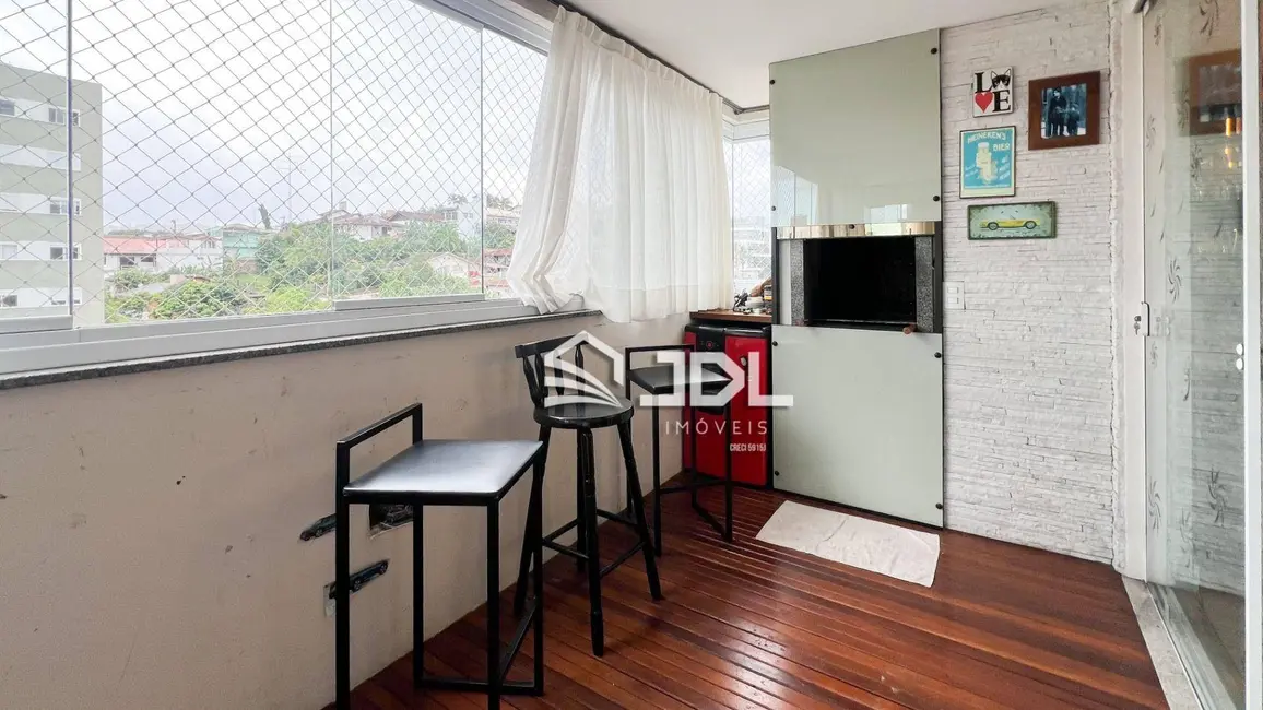 Apartamento com 3 quartos à venda, 144m2 em Asilo, Blumenau - SC - imagem 6 Foto 6 de Apartamento com 3 quartos à venda, 144m2 em Asilo, Blumenau - SC