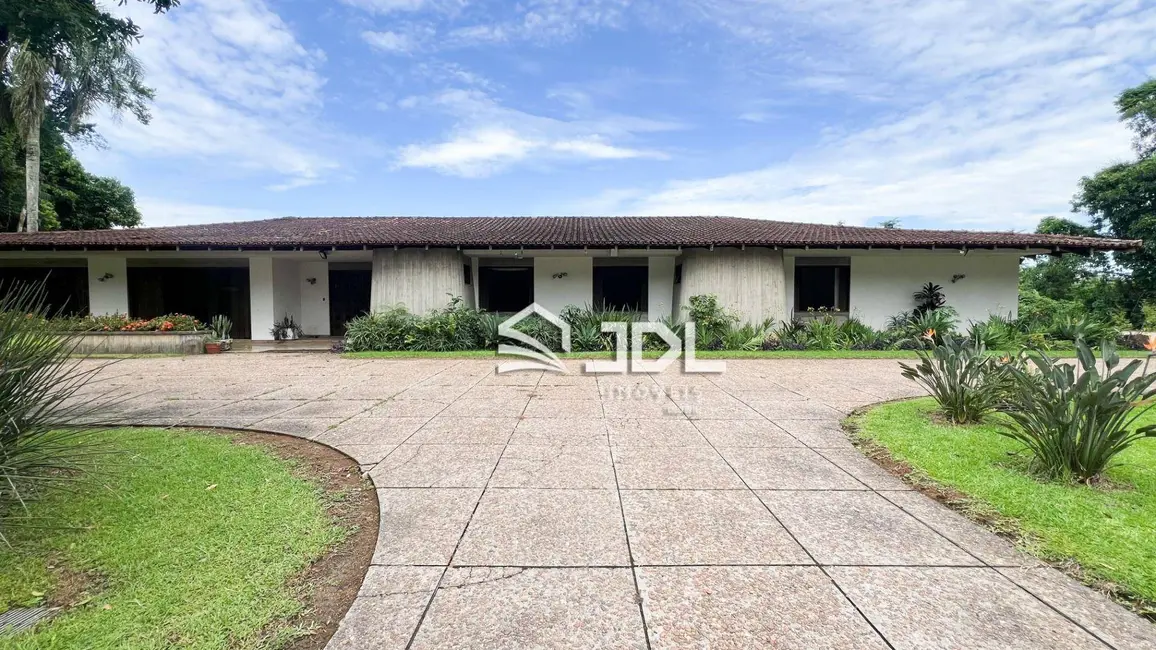 Casa com 5 quartos à venda, 7106m2 em Itoupava Seca, Blumenau - SC - imagem 1 Foto 1 de Casa com 5 quartos à venda, 7106m2 em Itoupava Seca, Blumenau - SC