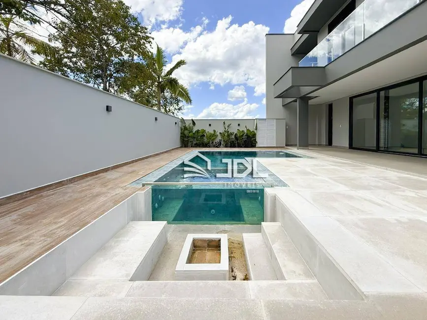 Casa de Condomínio com 3 quartos à venda, 300m2 em Velha, Blumenau - SC - imagem 3 Foto 3 de Casa de Condomínio com 3 quartos à venda, 300m2 em Velha, Blumenau - SC