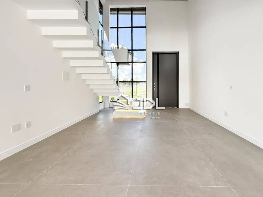 Casa de Condomínio com 3 quartos à venda, 300m2 em Velha, Blumenau - SC - imagem 8 Foto 8 de Casa de Condomínio com 3 quartos à venda, 300m2 em Velha, Blumenau - SC