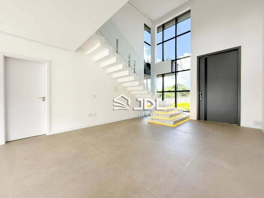Casa de Condomínio com 3 quartos à venda, 300m2 em Velha, Blumenau - SC - imagem 9 Foto 9 de Casa de Condomínio com 3 quartos à venda, 300m2 em Velha, Blumenau - SC