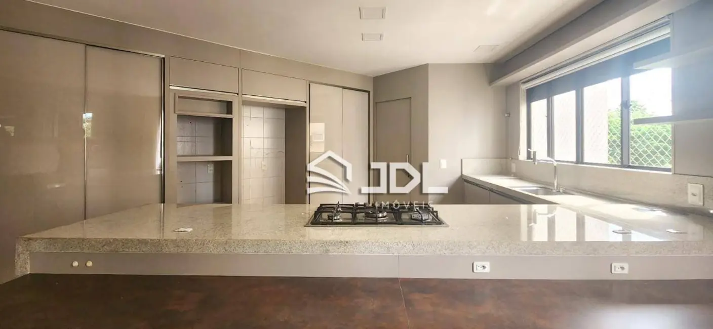Apartamento com 3 quartos à venda, 210m2 em Vila Nova, Blumenau - SC - imagem 8 Foto 8 de Apartamento com 3 quartos à venda, 210m2 em Vila Nova, Blumenau - SC