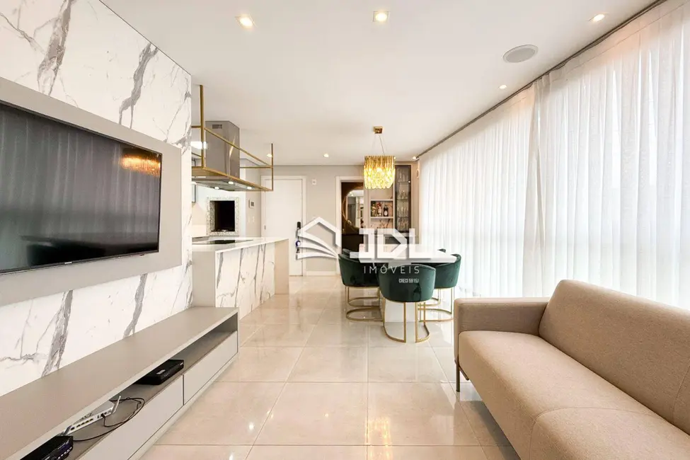 Apartamento com 3 quartos à venda, 183m2 em Victor Konder, Blumenau - SC - imagem 6 Foto 6 de Apartamento com 3 quartos à venda, 183m2 em Victor Konder, Blumenau - SC