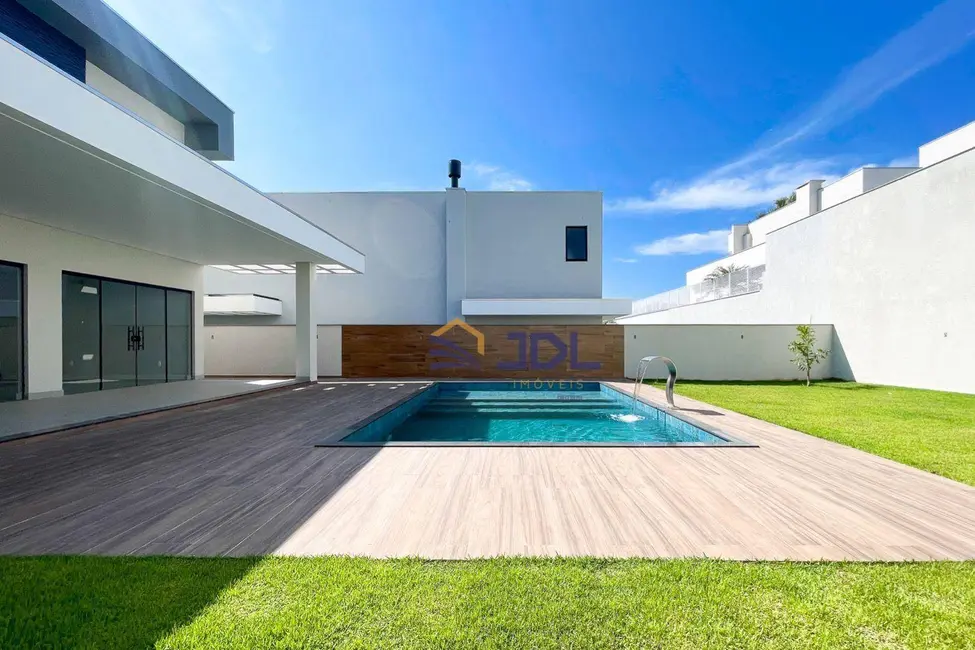 Casa com 4 quartos à venda, 402m2 em Itoupava Central, Blumenau - SC - imagem 9 Foto 9 de Casa com 4 quartos à venda, 402m2 em Itoupava Central, Blumenau - SC
