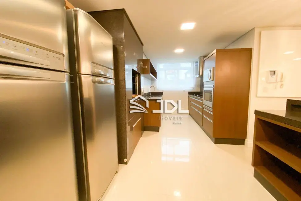 Apartamento com 3 quartos à venda, 465m2 em Ponta Aguda, Blumenau - SC - imagem 9 Foto 9 de Apartamento com 3 quartos à venda, 465m2 em Ponta Aguda, Blumenau - SC