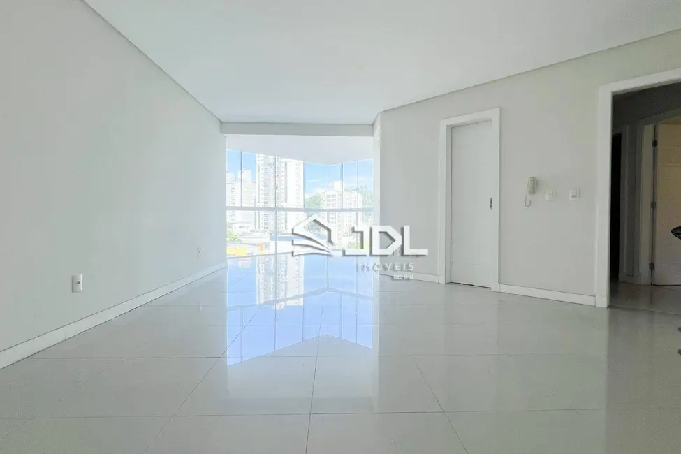 Foto 2 de Apartamento com 3 quartos à venda, 187m2 em Blumenau - SC