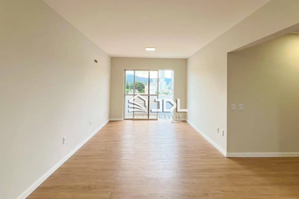 Foto 2 de Apartamento com 2 quartos à venda, 94m2 em Victor Konder, Blumenau - SC