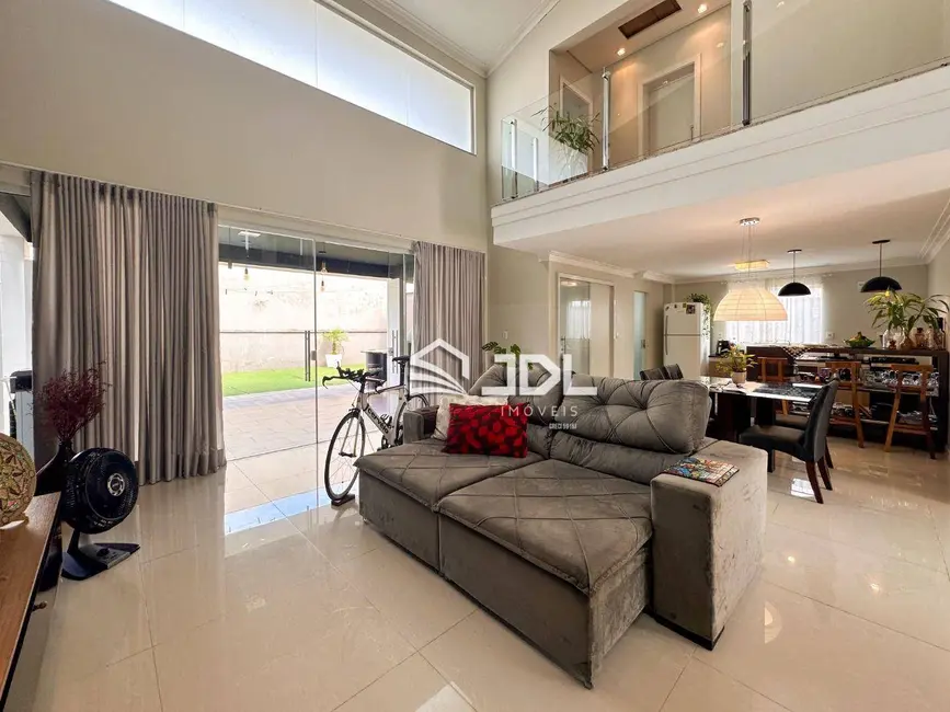 Casa com 3 quartos à venda, 325m2 em Fortaleza Alta, Blumenau - SC - imagem 6 Foto 6 de Casa com 3 quartos à venda, 325m2 em Fortaleza Alta, Blumenau - SC
