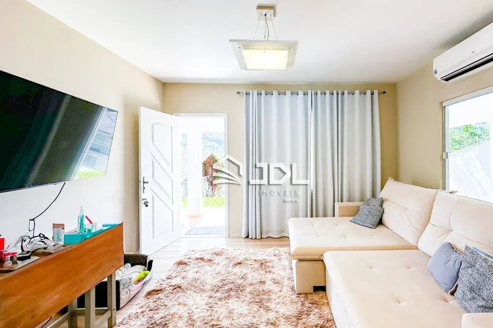 Casa com 3 quartos à venda, 508m2 em Fortaleza, Blumenau - SC - imagem 3 Foto 3 de Casa com 3 quartos à venda, 508m2 em Fortaleza, Blumenau - SC