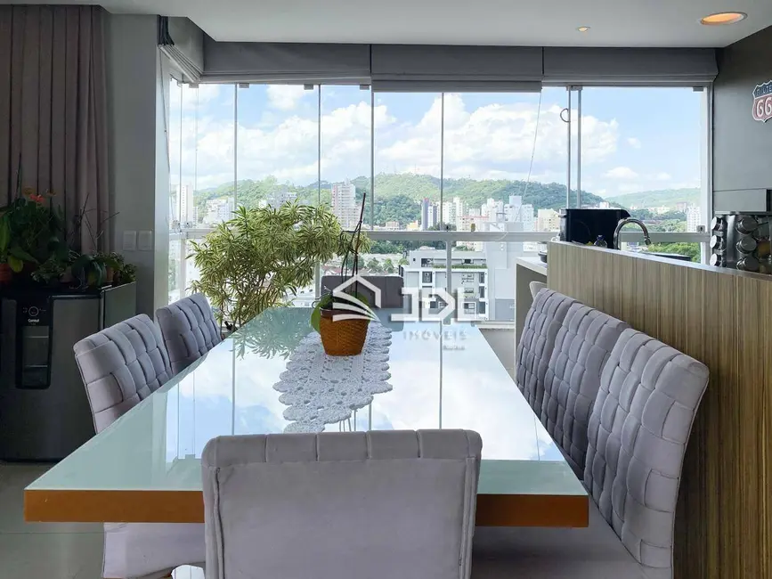 Cobertura com 3 quartos à venda, 250m2 em Centro, Blumenau - SC - imagem 2 Foto 2 de Cobertura com 3 quartos à venda, 250m2 em Centro, Blumenau - SC