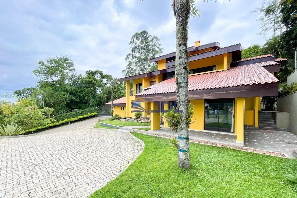 Casa com 6 quartos à venda, 6074m2 em Escola Agrícola, Blumenau - SC - imagem 8 Foto 8 de Casa com 6 quartos à venda, 6074m2 em Escola Agrícola, Blumenau - SC