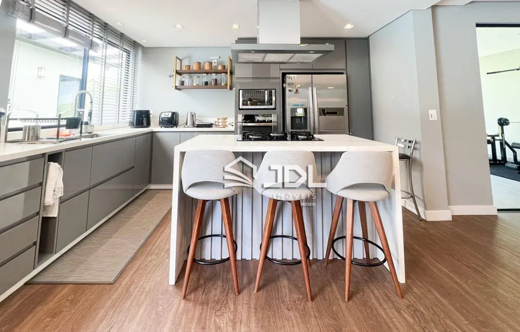 Casa com 5 quartos à venda, 3319m2 em Itoupava Seca, Blumenau - SC - imagem 6 Foto 6 de Casa com 5 quartos à venda, 3319m2 em Itoupava Seca, Blumenau - SC