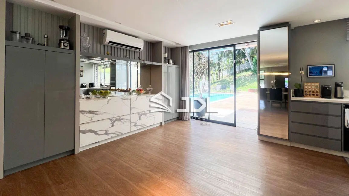 Casa com 5 quartos à venda, 3319m2 em Itoupava Seca, Blumenau - SC - imagem 7 Foto 7 de Casa com 5 quartos à venda, 3319m2 em Itoupava Seca, Blumenau - SC