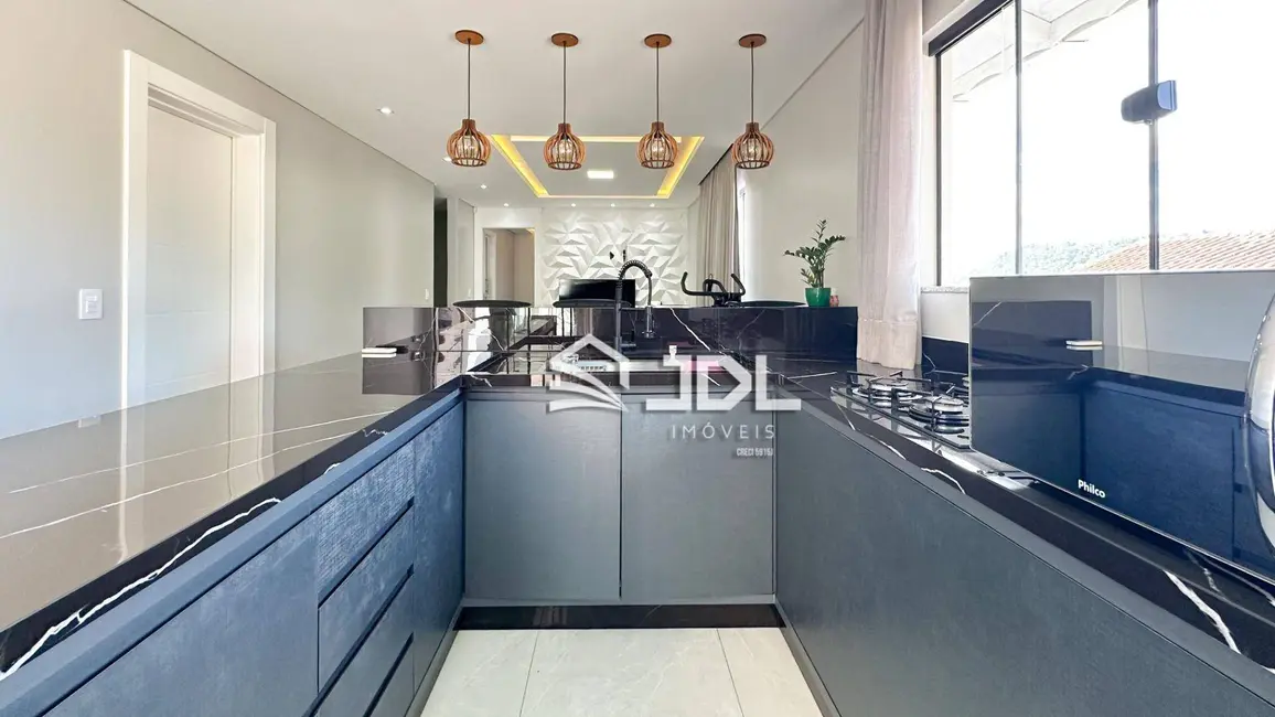 Casa com 3 quartos à venda, 420m2 em Velha, Blumenau - SC - imagem 9 Foto 9 de Casa com 3 quartos à venda, 420m2 em Velha, Blumenau - SC