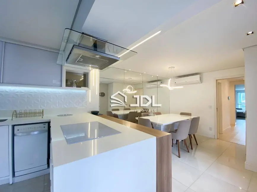 Apartamento com 4 quartos à venda, 310m2 em Ponta Aguda, Blumenau - SC - imagem 8 Foto 8 de Apartamento com 4 quartos à venda, 310m2 em Ponta Aguda, Blumenau - SC