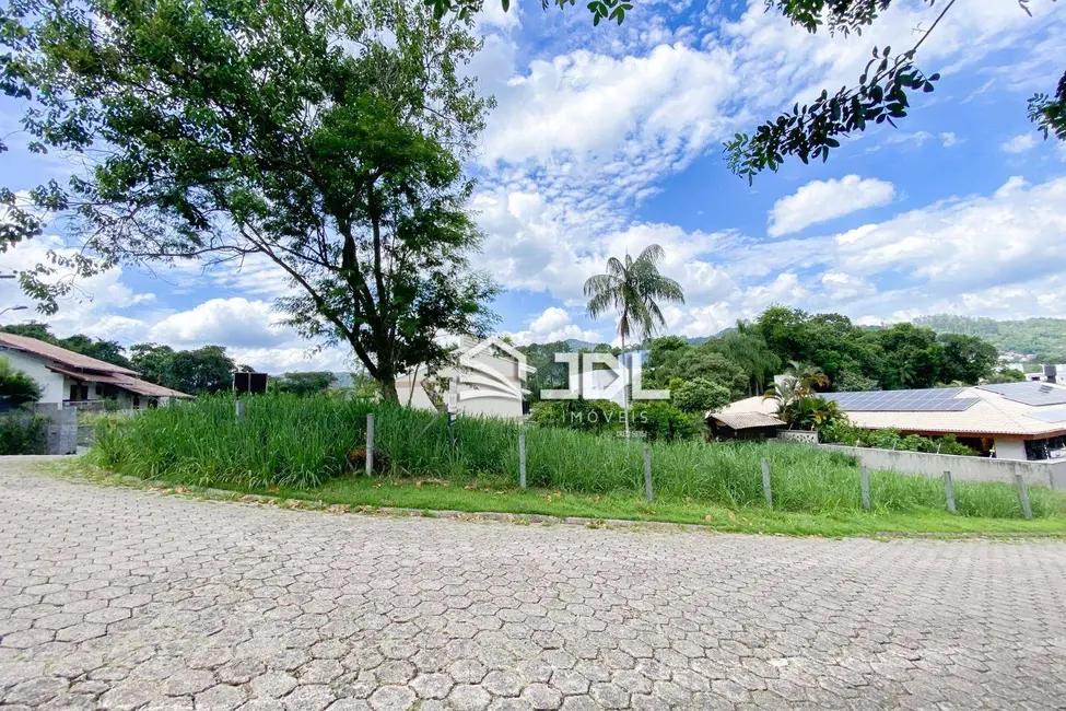 Terreno / Lote à venda, 711m2 em Velha, Blumenau - SC - imagem 5 Foto 5 de Terreno / Lote à venda, 711m2 em Velha, Blumenau - SC