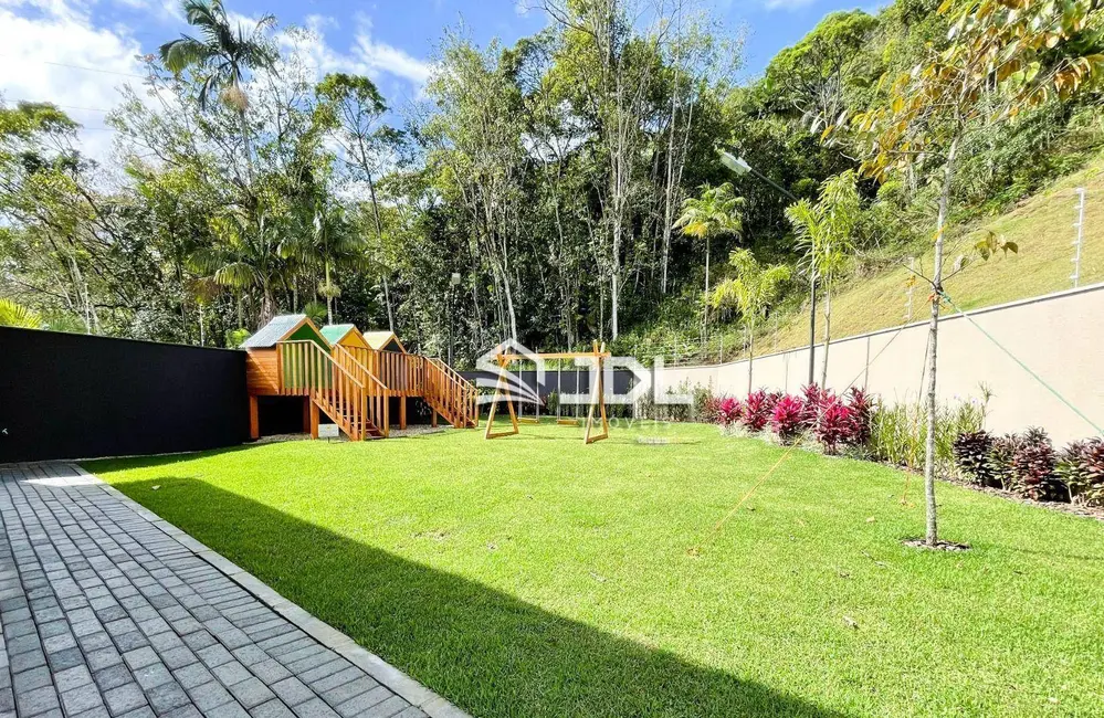 Terreno / Lote à venda, 290m2 em Velha, Blumenau - SC - imagem 6 Foto 6 de Terreno / Lote à venda, 290m2 em Velha, Blumenau - SC