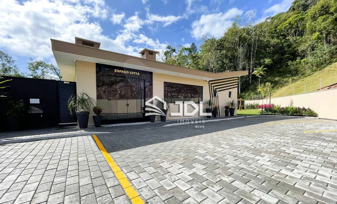 Terreno / Lote à venda, 290m2 em Velha, Blumenau - SC - imagem 5 Foto 5 de Terreno / Lote à venda, 290m2 em Velha, Blumenau - SC