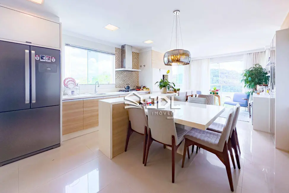 Apartamento com 3 quartos à venda, 132m2 em Itoupava Seca, Blumenau - SC - imagem 9 Foto 9 de Apartamento com 3 quartos à venda, 132m2 em Itoupava Seca, Blumenau - SC
