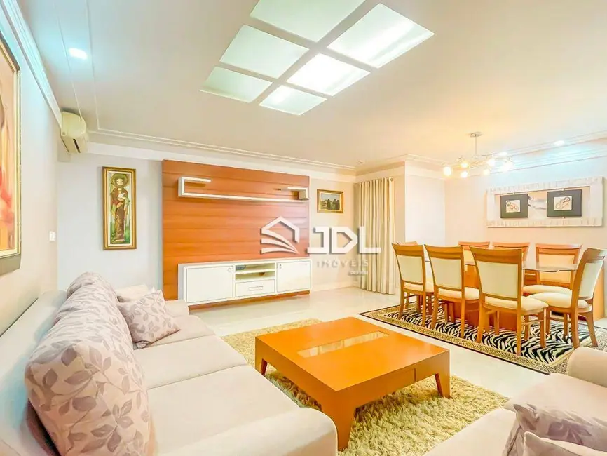 Casa com 3 quartos à venda, 355m2 em Escola Agrícola, Blumenau - SC - imagem 6 Foto 6 de Casa com 3 quartos à venda, 355m2 em Escola Agrícola, Blumenau - SC