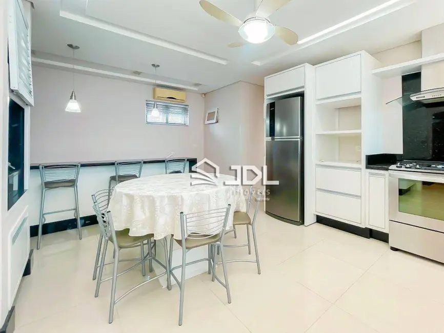 Casa com 3 quartos à venda, 355m2 em Escola Agrícola, Blumenau - SC - imagem 9 Foto 9 de Casa com 3 quartos à venda, 355m2 em Escola Agrícola, Blumenau - SC