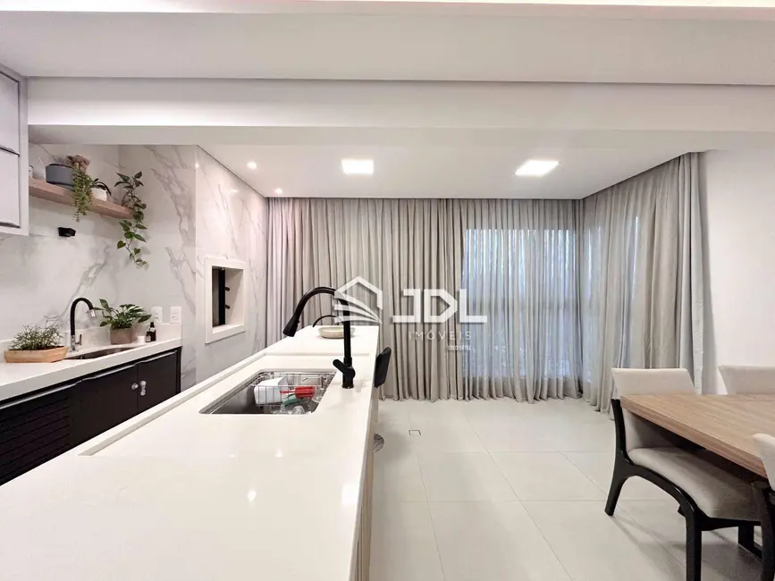 Apartamento com 2 quartos à venda, 110m2 em Velha, Blumenau - SC - imagem 7 Foto 7 de Apartamento com 2 quartos à venda, 110m2 em Velha, Blumenau - SC