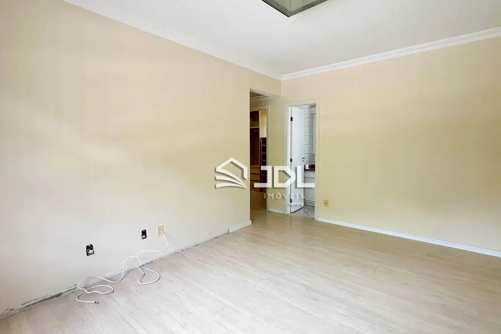 Apartamento com 3 quartos à venda, 113m2 em Vila Formosa, Blumenau - SC - imagem 2 Foto 2 de Apartamento com 3 quartos à venda, 113m2 em Vila Formosa, Blumenau - SC