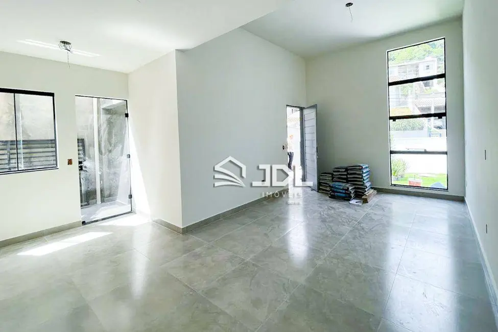 Casa com 3 quartos à venda, 200m2 em Fortaleza, Blumenau - SC - imagem 2 Foto 2 de Casa com 3 quartos à venda, 200m2 em Fortaleza, Blumenau - SC