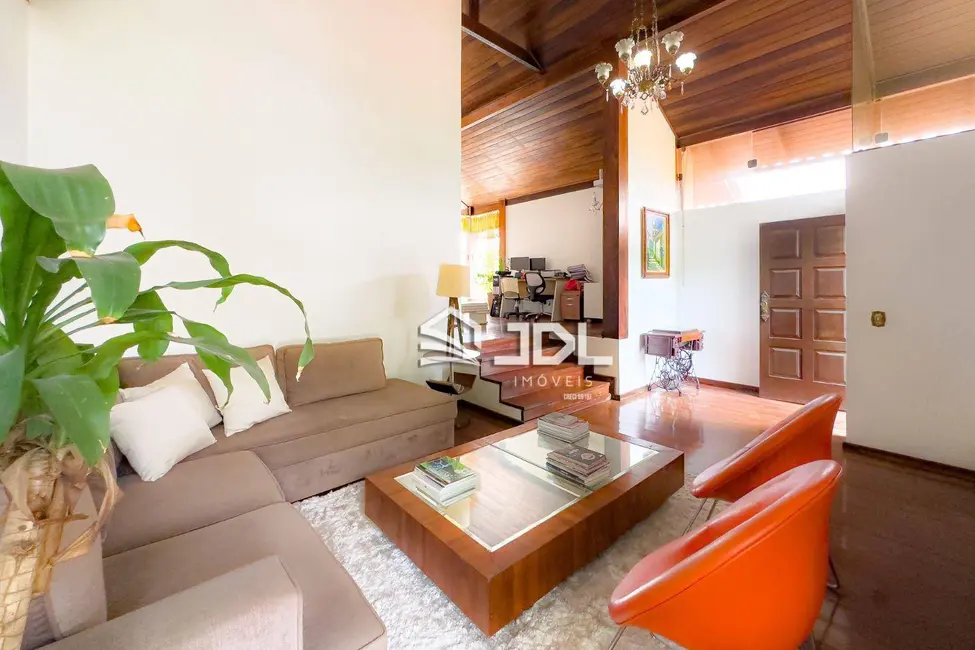 Casa de Condomínio com 4 quartos à venda, 590m2 em Água Verde, Blumenau - SC - imagem 3 Foto 3 de Casa de Condomínio com 4 quartos à venda, 590m2 em Água Verde, Blumenau - SC