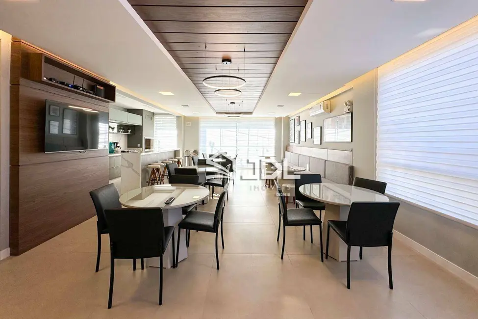 Cobertura com 4 quartos à venda, 291m2 em Escola Agrícola, Blumenau - SC - imagem 8 Foto 8 de Cobertura com 4 quartos à venda, 291m2 em Escola Agrícola, Blumenau - SC