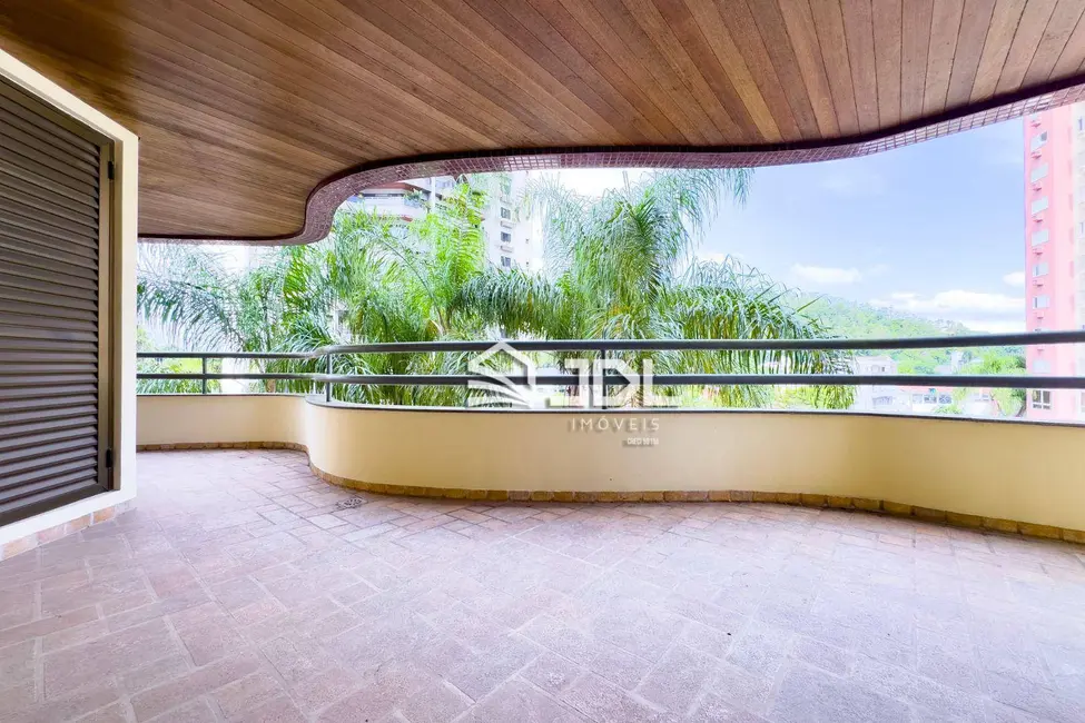 Apartamento com 3 quartos à venda, 364m2 em Ponta Aguda, Blumenau - SC - imagem 4 Foto 4 de Apartamento com 3 quartos à venda, 364m2 em Ponta Aguda, Blumenau - SC