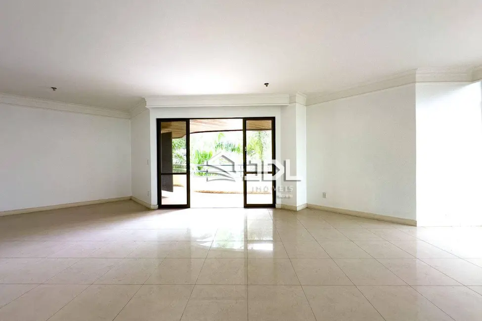 Apartamento com 3 quartos à venda, 364m2 em Ponta Aguda, Blumenau - SC - imagem 3 Foto 3 de Apartamento com 3 quartos à venda, 364m2 em Ponta Aguda, Blumenau - SC
