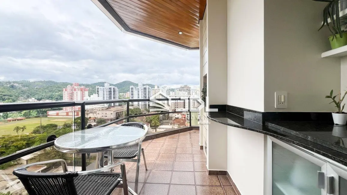 Cobertura com 4 quartos à venda, 490m2 em Centro, Blumenau - SC - imagem 6 Foto 6 de Cobertura com 4 quartos à venda, 490m2 em Centro, Blumenau - SC