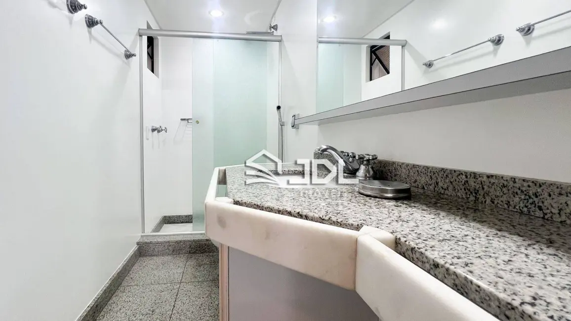 Cobertura com 4 quartos à venda, 490m2 em Centro, Blumenau - SC - imagem 8 Foto 8 de Cobertura com 4 quartos à venda, 490m2 em Centro, Blumenau - SC