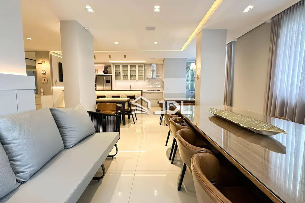 Apartamento com 3 quartos à venda, 174m2 em Jardim Blumenau, Blumenau - SC - imagem 9 Foto 9 de Apartamento com 3 quartos à venda, 174m2 em Jardim Blumenau, Blumenau - SC