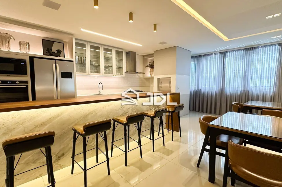 Apartamento com 3 quartos à venda, 174m2 em Jardim Blumenau, Blumenau - SC - imagem 7 Foto 7 de Apartamento com 3 quartos à venda, 174m2 em Jardim Blumenau, Blumenau - SC
