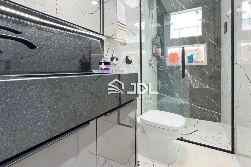 Casa com 3 quartos à venda, 140m2 em Nova Esperança, Blumenau - SC - imagem 7 Foto 7 de Casa com 3 quartos à venda, 140m2 em Nova Esperança, Blumenau - SC