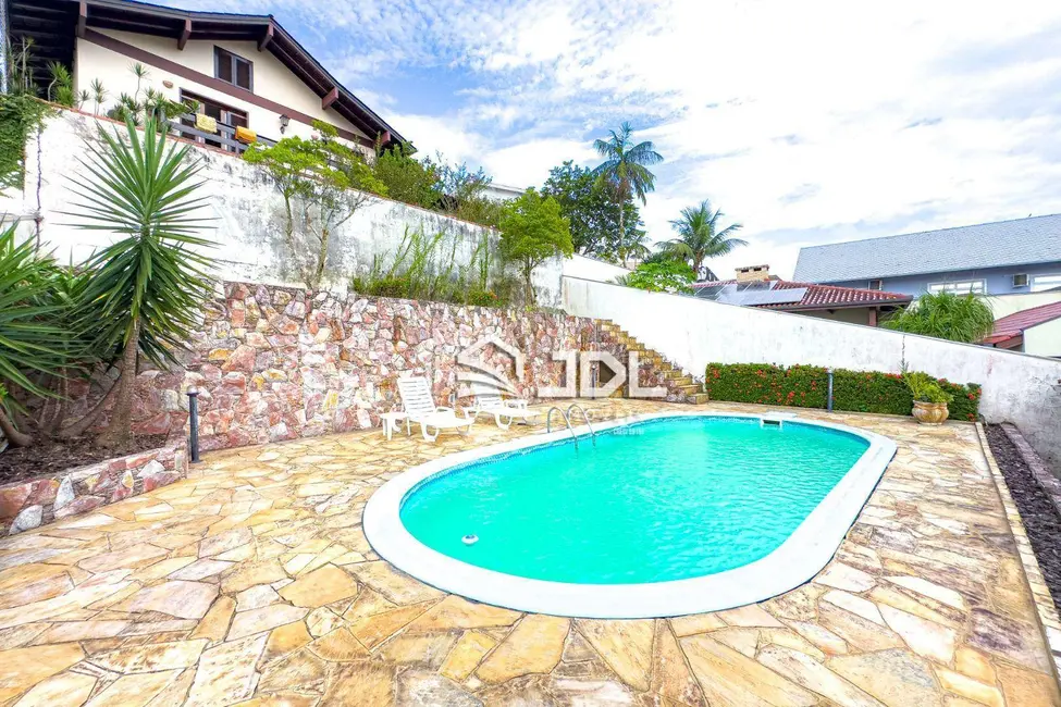 Casa de Condomínio com 6 quartos à venda, 456m2 em Vorstadt, Blumenau - SC - imagem 3 Foto 3 de Casa de Condomínio com 6 quartos à venda, 456m2 em Vorstadt, Blumenau - SC