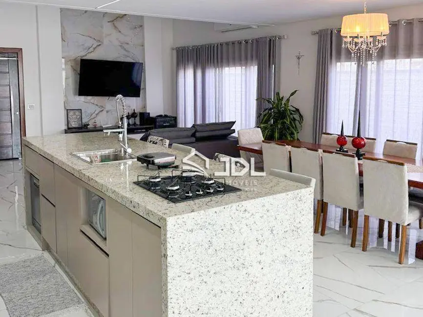 Casa com 3 quartos à venda, 690m2 em Fortaleza Alta, Blumenau - SC - imagem 7 Foto 7 de Casa com 3 quartos à venda, 690m2 em Fortaleza Alta, Blumenau - SC