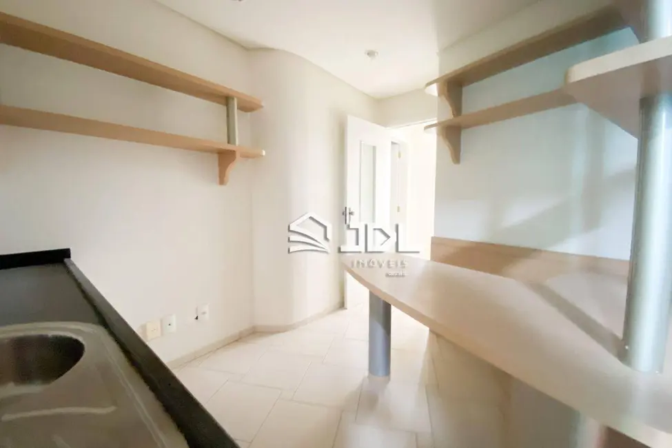 Sala Comercial à venda, 76m2 em Garcia, Blumenau - SC - imagem 3 Foto 3 de Sala Comercial à venda, 76m2 em Garcia, Blumenau - SC