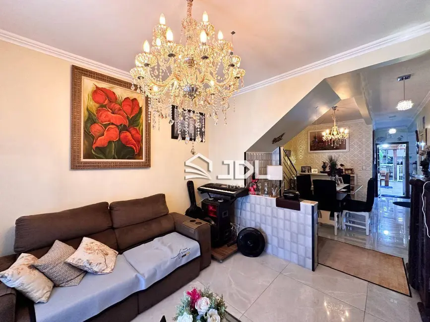 Casa com 3 quartos à venda, 173m2 em Velha, Blumenau - SC - imagem 6 Foto 6 de Casa com 3 quartos à venda, 173m2 em Velha, Blumenau - SC
