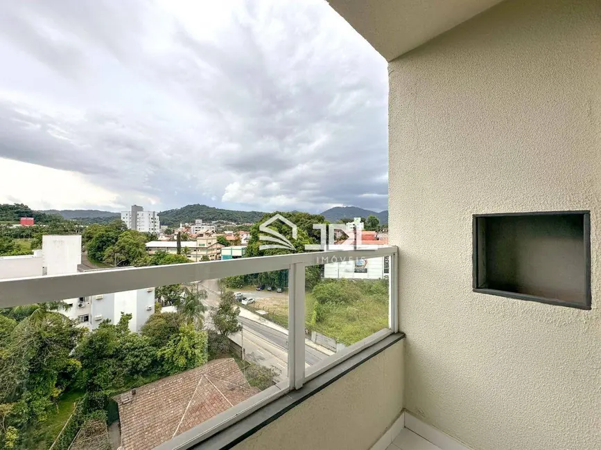 Foto 2 de Apartamento com 2 quartos à venda, 57m2 em Água Verde, Blumenau - SC