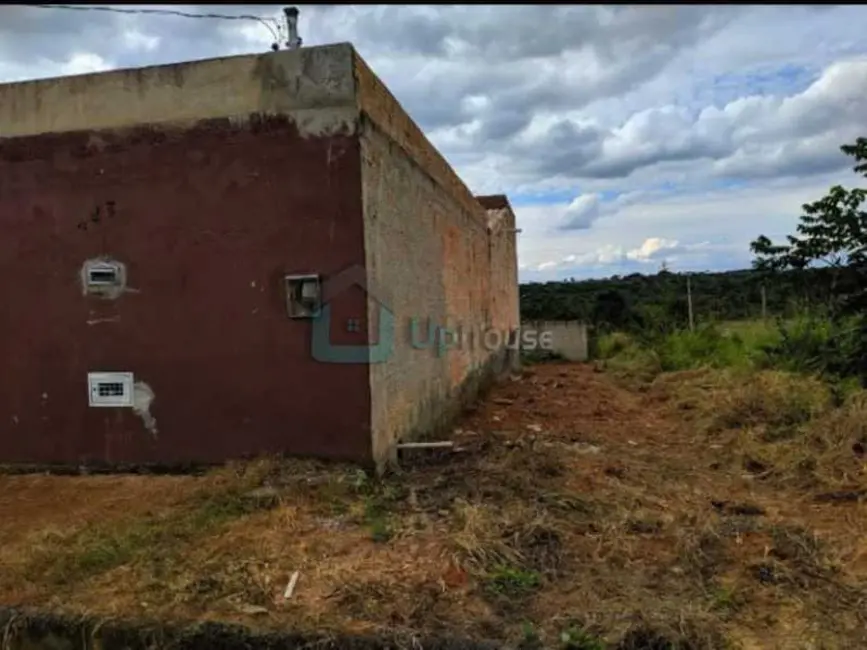 Foto 6 de Terreno / Lote à venda, 180m2 em Sete Lagoas - MG