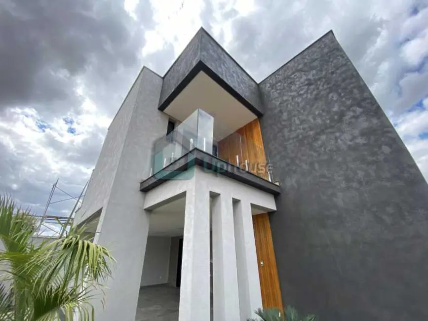 Casa com 3 quartos à venda, 190m2 em Lagoa Santa - MG - imagem 3 Foto 3 de Casa com 3 quartos à venda, 190m2 em Lagoa Santa - MG